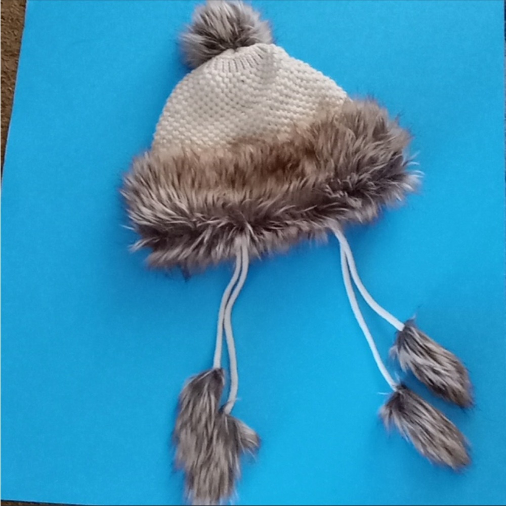 BP FUR HAT WITH BUNNY TAIL DETAILS
